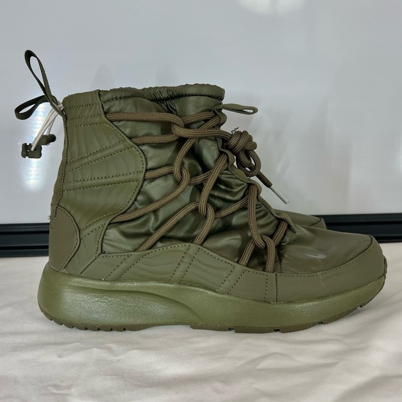 Nike Tanjun High Rise AO0355 300 Olive Canvas Women's Athletic Boot Sneakers - Picture 6 of 10